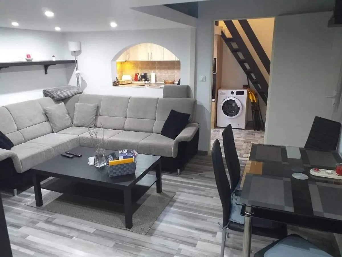 Little-Oasis Apartment Budapest Ungheria